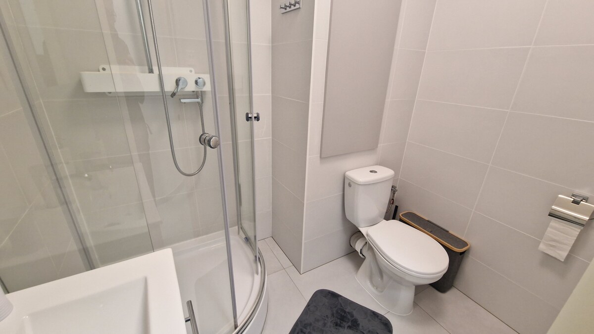 PRENÁJOM - VYSOKÉ TATRY- Pod Lesom  3-izb. byt 76 m2 , s balkónom — foto 21