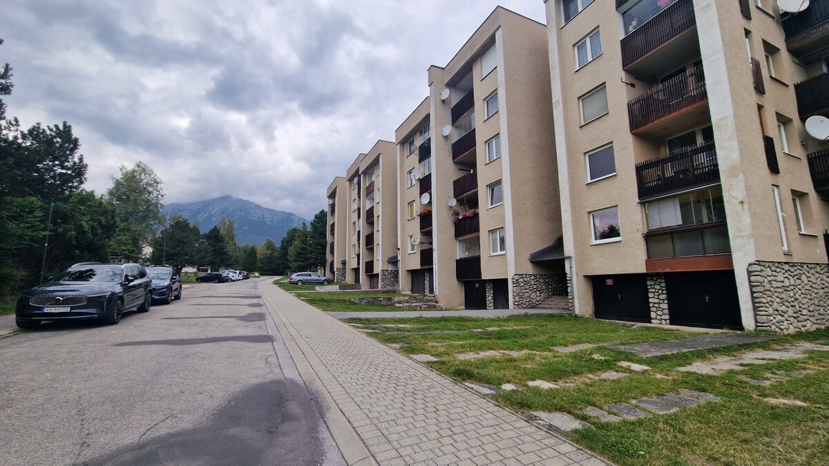 PRENÁJOM - VYSOKÉ TATRY- Pod Lesom  3-izb. byt 76 m2 , s balkónom — foto 24