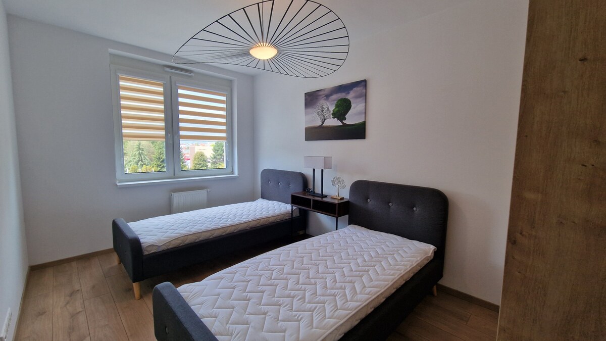 Exkluzívne 2 izbový byt POPRAD Karpatská, s garaž. st., balkón, 58 m2 — foto 14