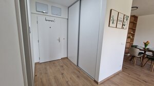 Exkluzívne 2 izbový byt POPRAD Karpatská, s garaž. st., balkón, 58 m2 — foto 13