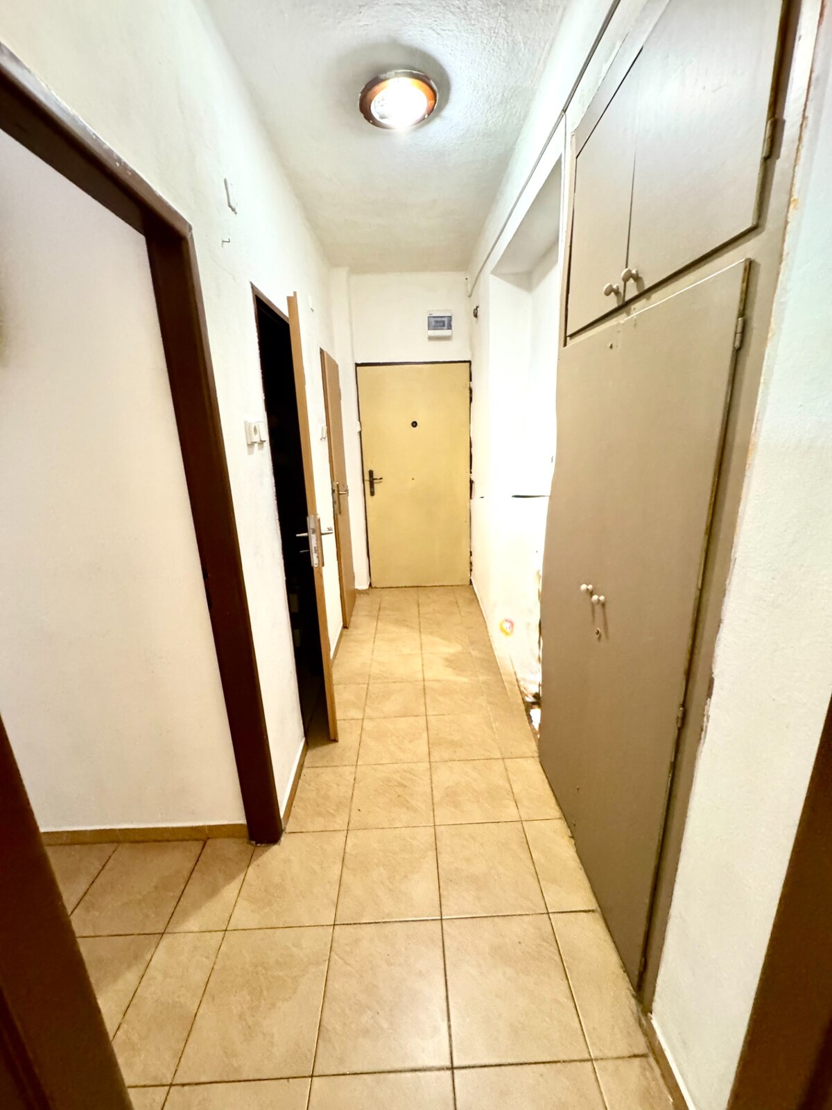 TEHLOVÝ 3-izbový byt, ul. ALEJA SLOBODY, 66 m2, 2.p., balkón, výťah — foto 5
