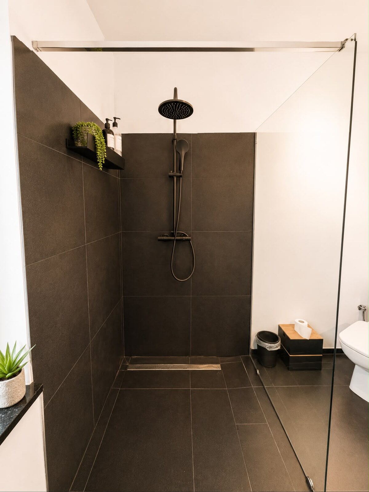 Prenájom ! Luxusný mestský byt 139 m² s atmosférou rodinného domu — foto 26