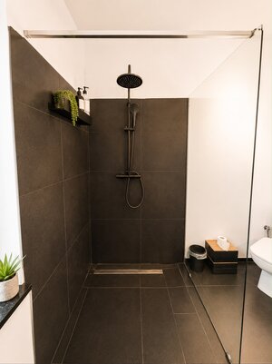 Prenájom ! Luxusný mestský byt 139 m² s atmosférou rodinného domu — foto 26