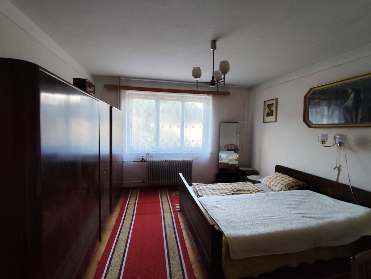 REZERVOVANÉ - Rodinný dom v zachovalom stave- Lysá pod Makytou — foto 10