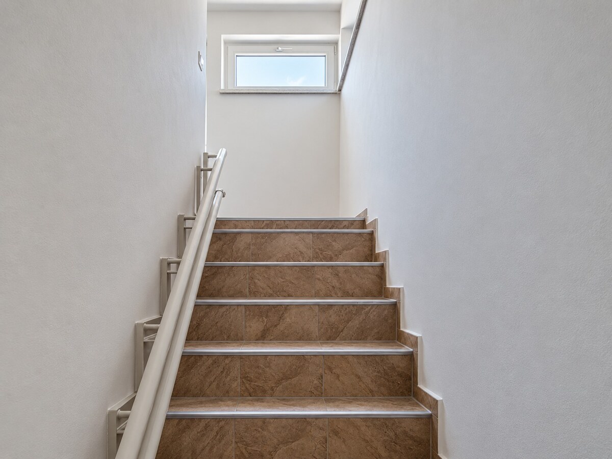 Predaj: Dom s pozemkom 368 m2 v Príbovciach Zariadený — foto 13