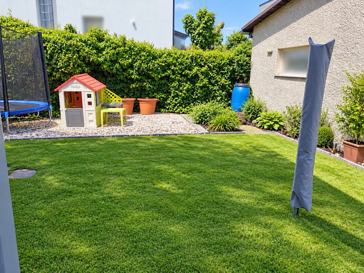 Predaj: Dom s pozemkom 368 m2 v Príbovciach Zariadený — foto 15