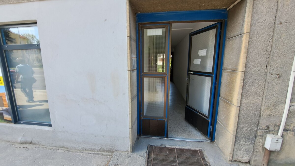 Predaj: ZNÍŽENÁ CENA - Obchodný priestor - 71m2, Považská ulica — foto 8