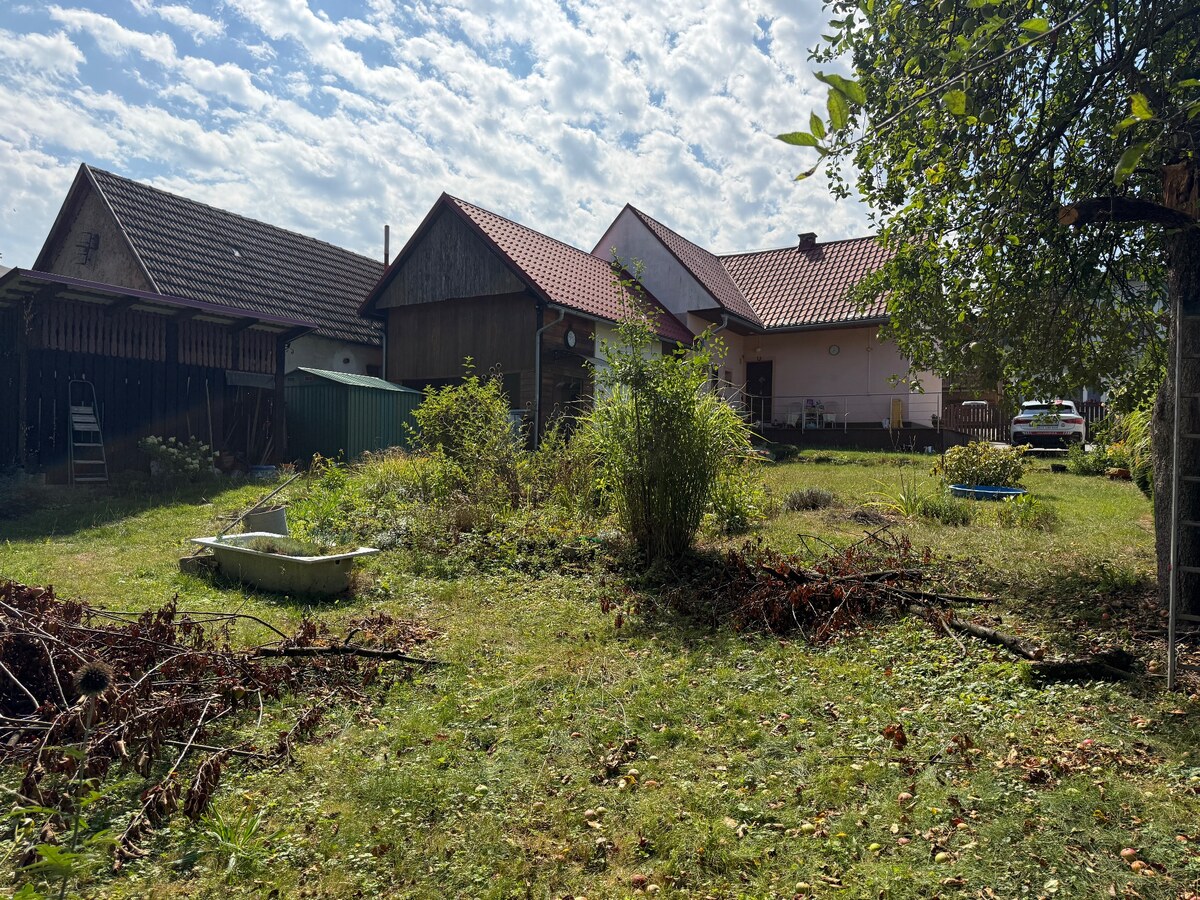 Na predaj Rodinný dom v obci Sverepec- pokojná lokalita — foto 16