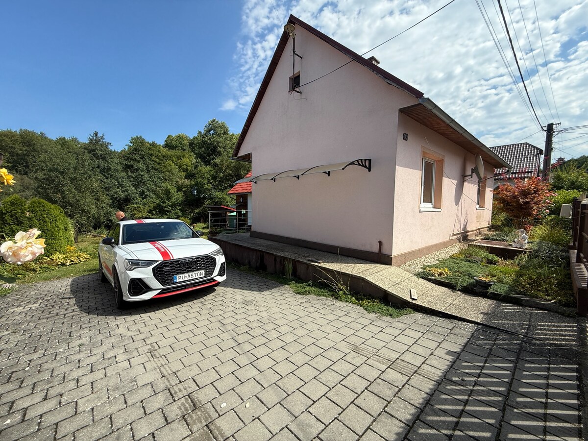 Na predaj Rodinný dom v obci Sverepec- pokojná lokalita — foto 18