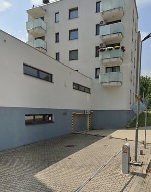Predaj: Parkovacie miesto vonkajšie Švermová 42 — foto 2