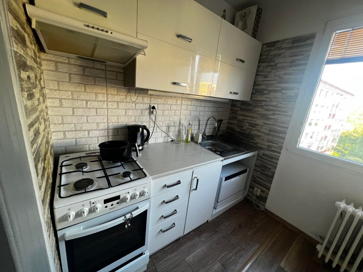 REZERVOVANÉ: 2 izb. byt, zrekonštruovaný, ul. J. Baníka - Zvolen — foto 4