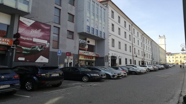 Prevádzkový priestor, rozloha 73m2, Kapitulská ul., Banská Bystrica