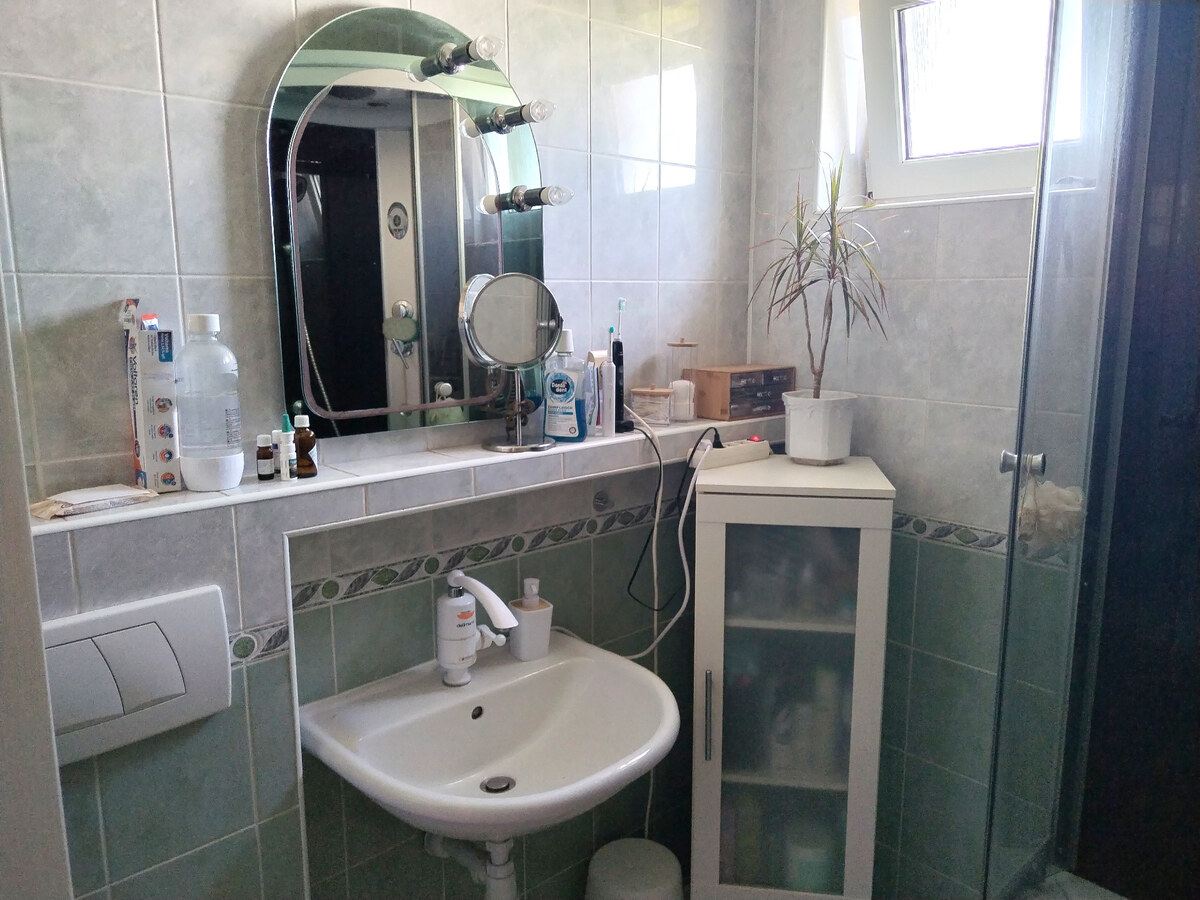 Predaj:Rod.Dom s pozemkom 368m2 v Príbovciach Zariadený — foto 3