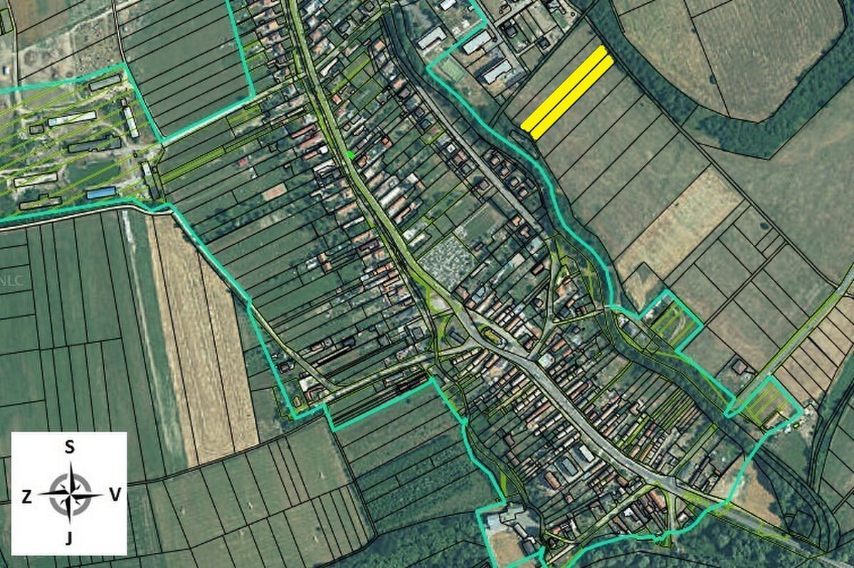 Rovinatý investičný stavebný pozemok 3.245m2 / 5.036m2, Dolná Ždaňa — foto 2