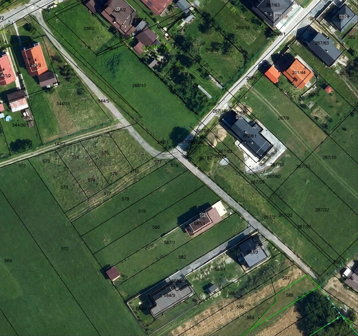 Predaj! Pozemok v Liptovskom Ondreji  756 m² — foto 4
