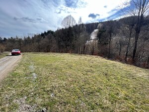 Rozľahlý rekreačný pozemok v tichom prostredí Javorníkov- 3.026 m2 — foto 2