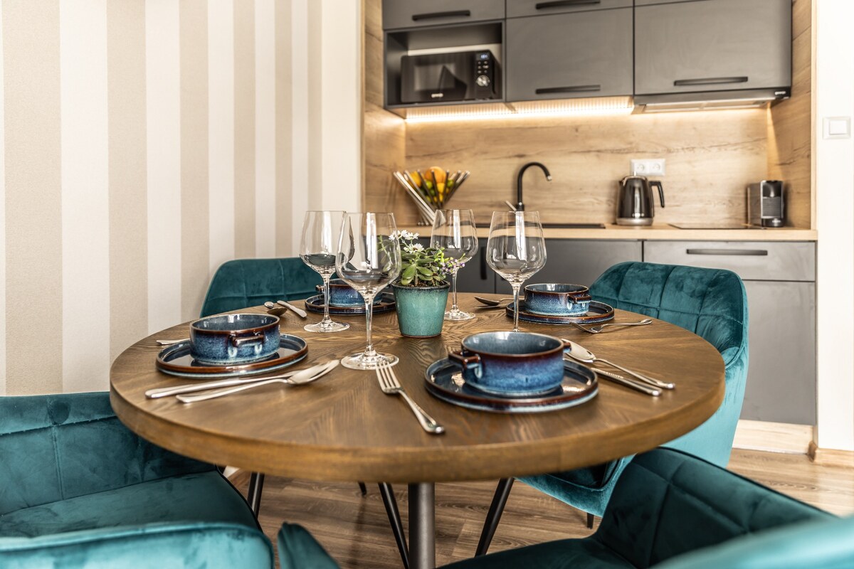 PREDAJ! exkluzívny 2-izbový byt 52 m² s terasou 35 m² v Demänovej — foto 2