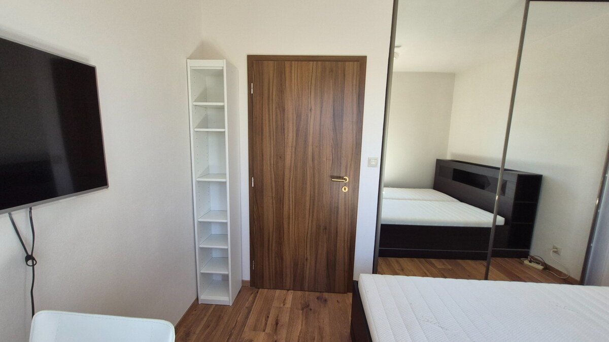 Investičný apart. 3 izb.  Vys. Tatry - Stará Lesná s balk. a p.miestom — foto 12