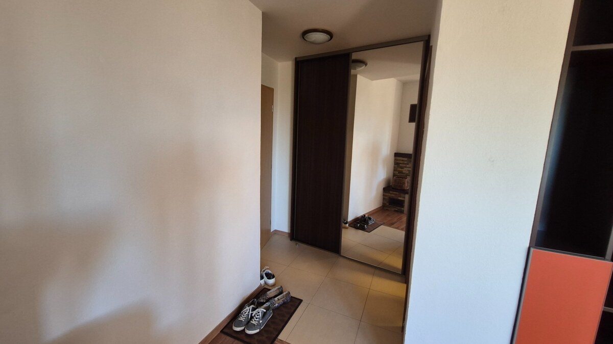 Investičný apart. 3 izb.  Vys. Tatry - Stará Lesná s balk. a p.miestom — foto 16