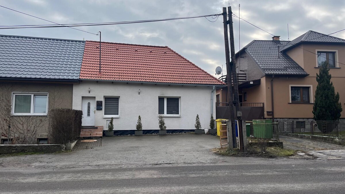 NA PREDAJ: DVOJDOM - 2 domy, 3 byt. jednotky - Investičná ponuka