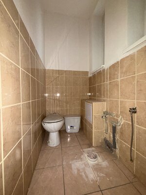 Na predaj obchodný priestor 38m2 v centre mesta Púchov- 1. mája — foto 12