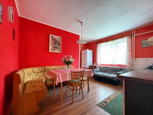 Priestranný dvojpodlažný rodinný dom v tichej lokalite- Orlové — foto 6
