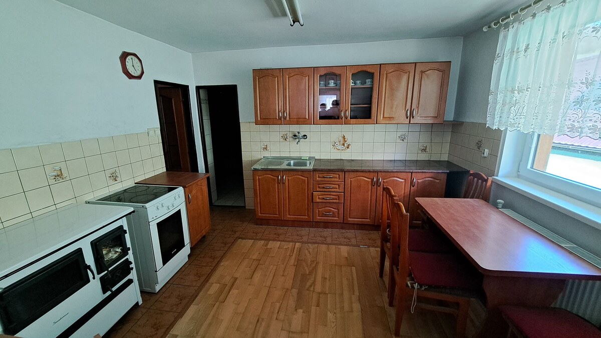 Predaj: Rodinný dom - 5 izbový, pozemok 859m2, Komjatná — foto 6