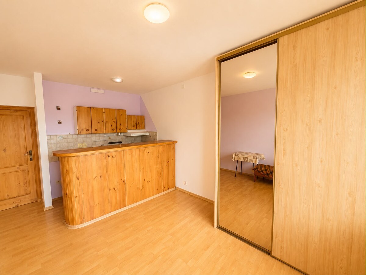 Predaj! Garsónka 25m²,  v obľúbenej lokalite v Liptovskom Hrádku — foto 4