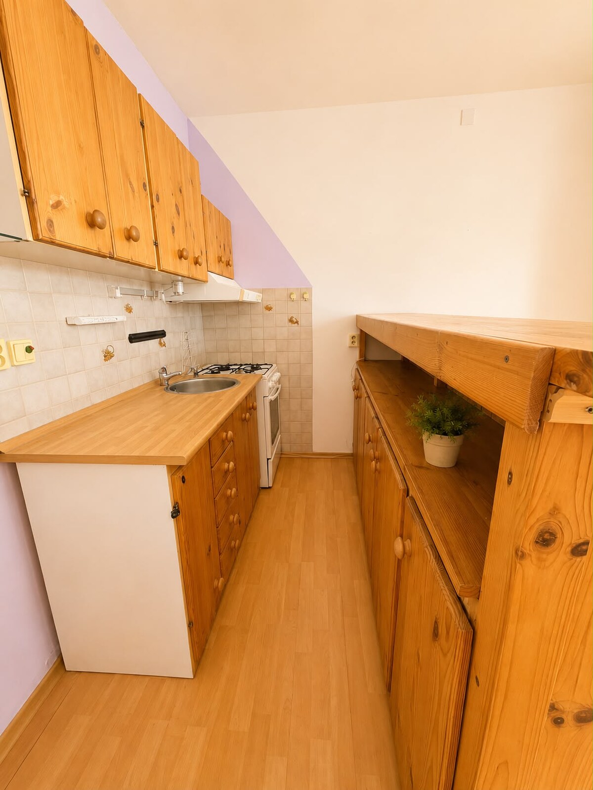 Predaj! Garsónka 25m²,  v obľúbenej lokalite v Liptovskom Hrádku — foto 6