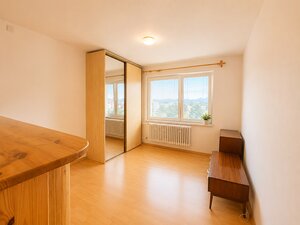 Predaj! Garsónka 25m²,  v obľúbenej lokalite v Liptovskom Hrádku — foto 1