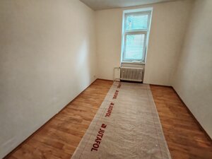 IBA U NÁS! RD v centre mesta, garáž, záhrada, 745m2 pozemok, Trenčín — foto 12