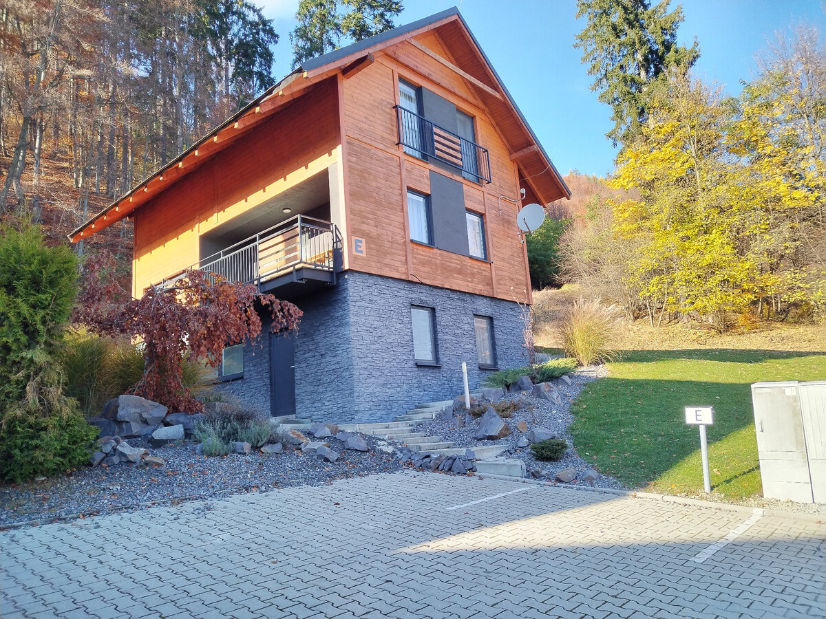NOVOSTAVBA: 6-izbová CHATA, VL pozemok 484 m2 v Martine — foto 9