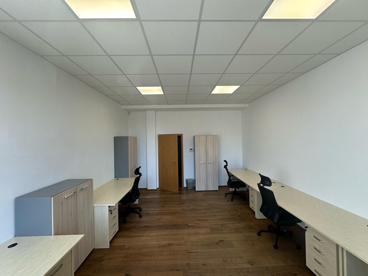 Prenájom: Kancelárske priestory 134 m2 v centre mesta Banská Bystrica — foto 5