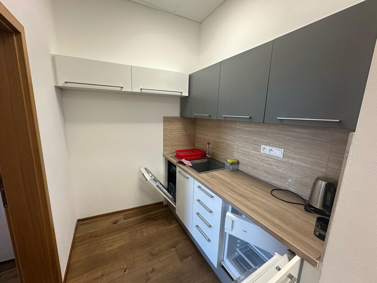Prenájom: Kancelárske priestory 134 m2 v centre mesta Banská Bystrica — foto 7