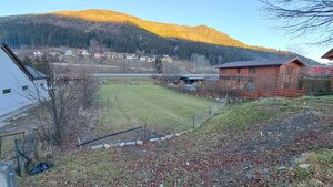 PREDAJ: Stavebný pozemok 947m2, Ružomberok - Černová — foto 3
