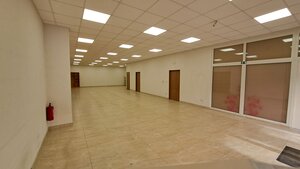 PRENÁJOM: Obchodný priestor 158m2 - Mostová ulica, Ružomberok — foto 4
