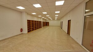 PRENÁJOM: Obchodný priestor 158m2 - Mostová ulica, Ružomberok — foto 5