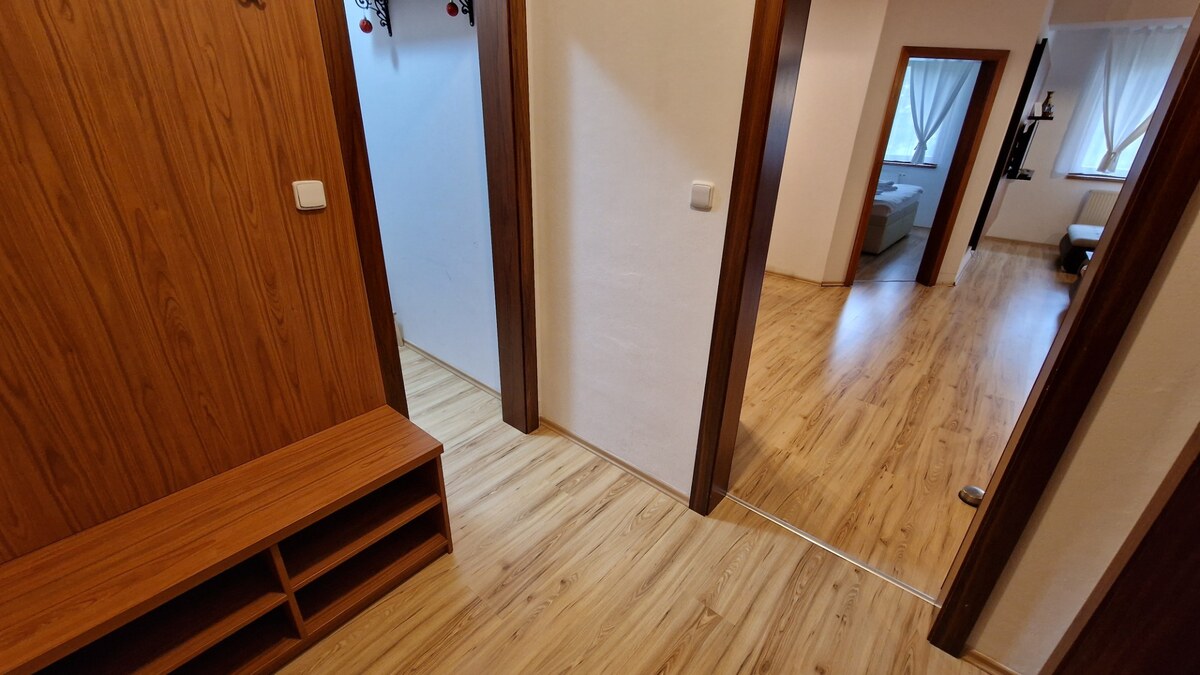 2 izbový Rekreačný apartmán Vys.Tatry-Veľká Lomnica 57 m2 — foto 10