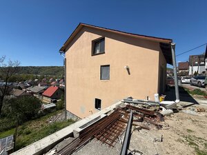 Štvorposchodový investičný RD po čiastočnej rekonštrukcii- Orlové — foto 5