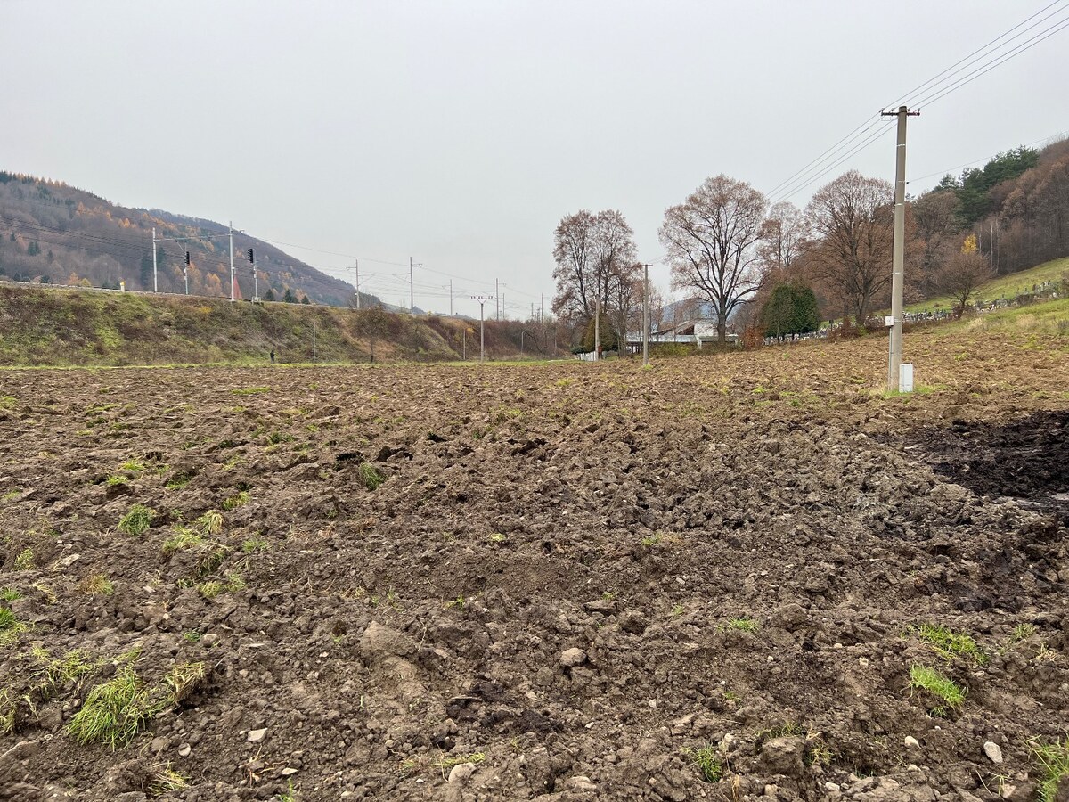 Pozemok na priemyselné, športové, rekreačné účely v obci Lúky- 2.797m2 — foto 7