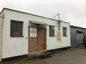NA PRENÁJOM: Zámočnícka dielňa/ Výrobný priestor- Dubnica nad Váhom — foto 2