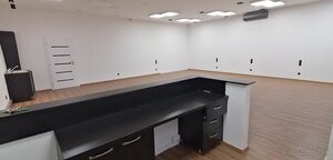 Prenájom: 101 m2, prízemie: služby, obchod s výkladom, K1 - Sásová — foto 9