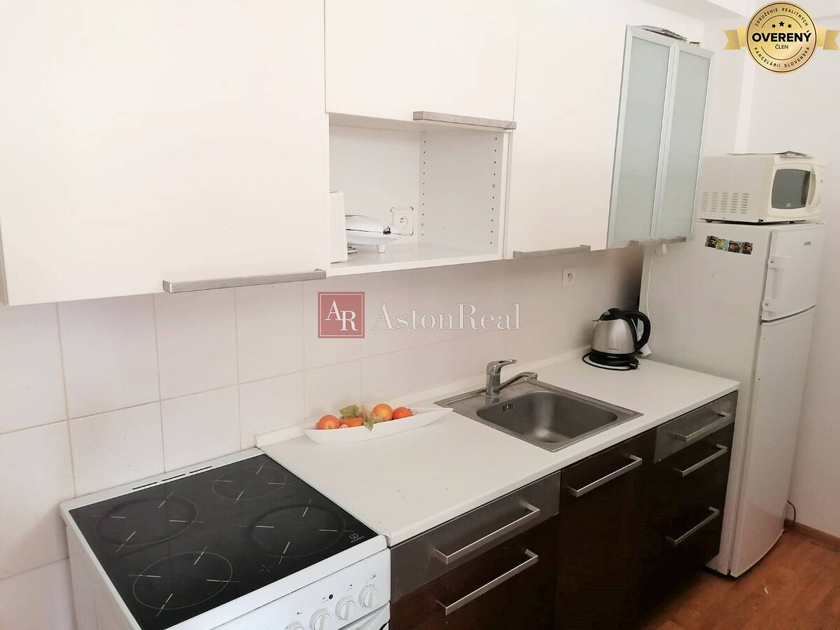 IBA U NÁS! Vkusný 2-izbový ateliér, 58m, Pod Sokolice,Trenčín — foto 5