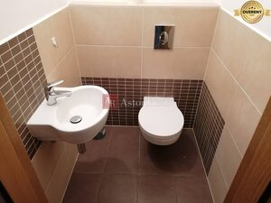 IBA U NÁS! Vkusný 2-izbový ateliér, 58m, Pod Sokolice,Trenčín — foto 11