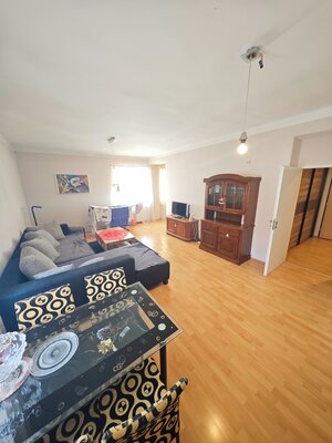 Prenájom: 2 izbový byt centrum Národná ul. 64m2 — foto 1