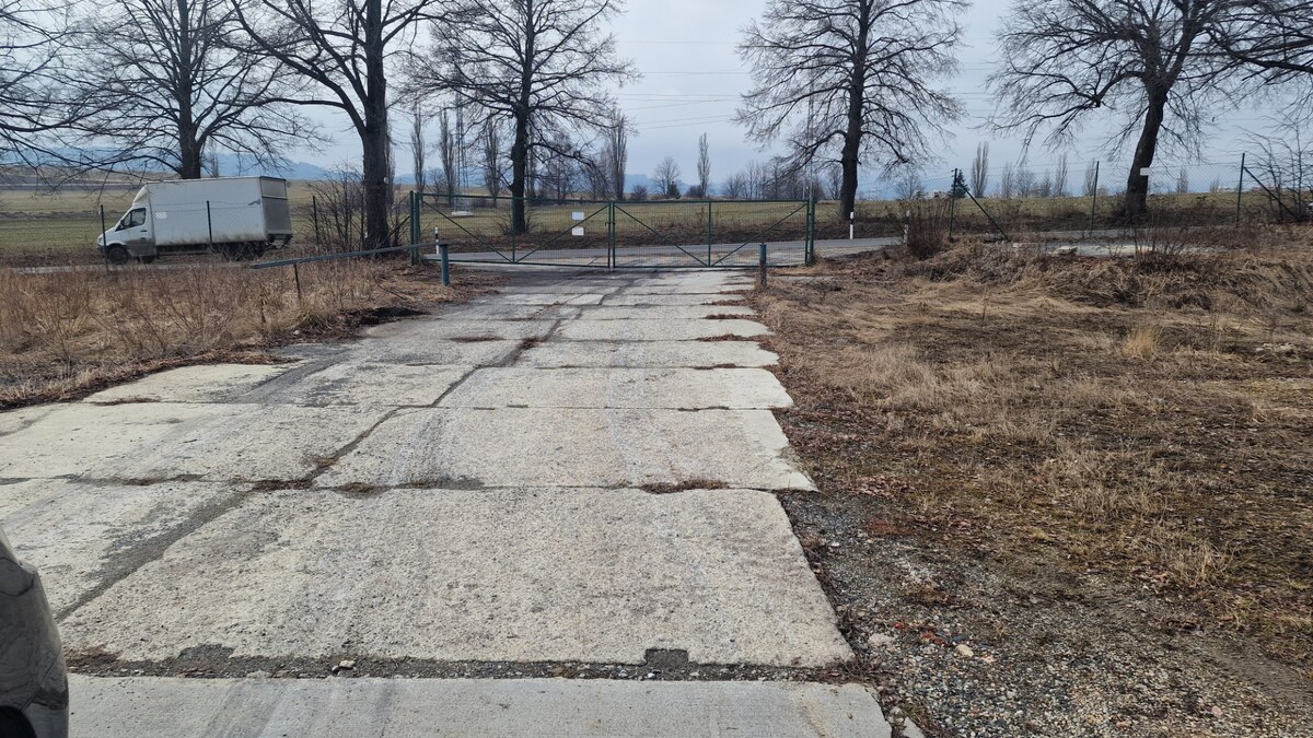 Prenájom HALA - SKLADOVÉ PRIESTORY - POPRAD od 2500 m2 - 5000 m2 — foto 12