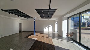 Priestory na prenájom.  Námestie POPRAD s výkladom 64m² — foto 4
