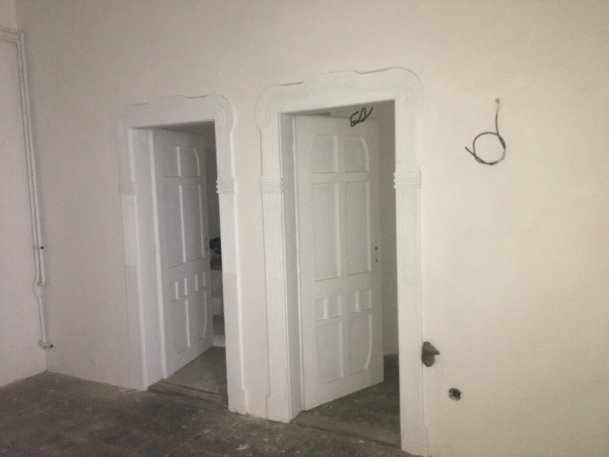 HISTORICKÁ BUDOVA / DOM - OBCHODY a BYTY v centre mesta Šahy — foto 12