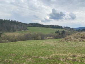 Na predaj pozemok v mestskej časti Srňacie, 7000m2 — foto 3
