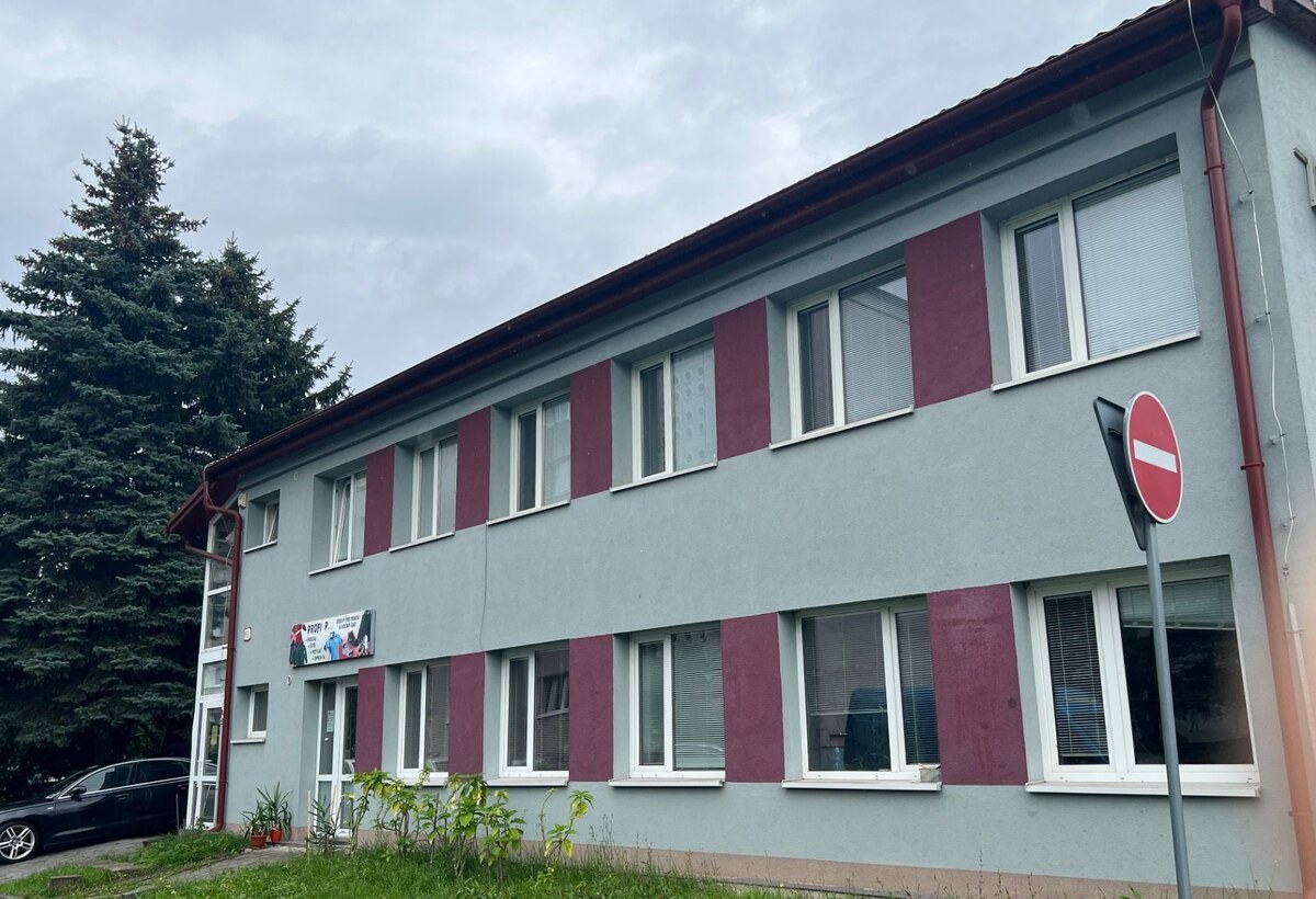 PREVÁDZKOVÝ priestor rozlohou 150 m2, na ul. Tr. SNP - Banská Bystrica